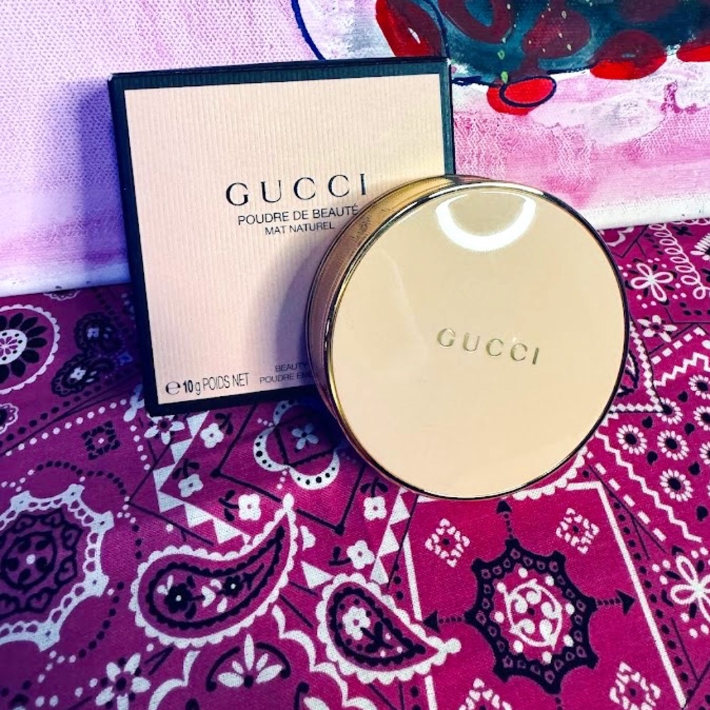 Gucci Matte Beauty Powder